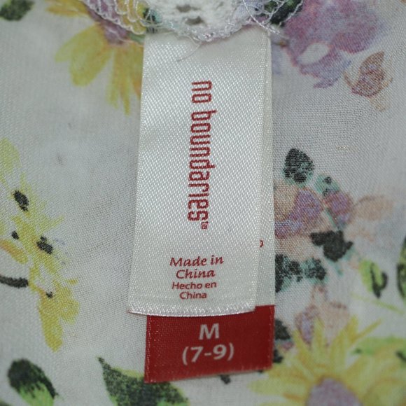 No Boundaries Floral Lace Top - Picture 4 of 10